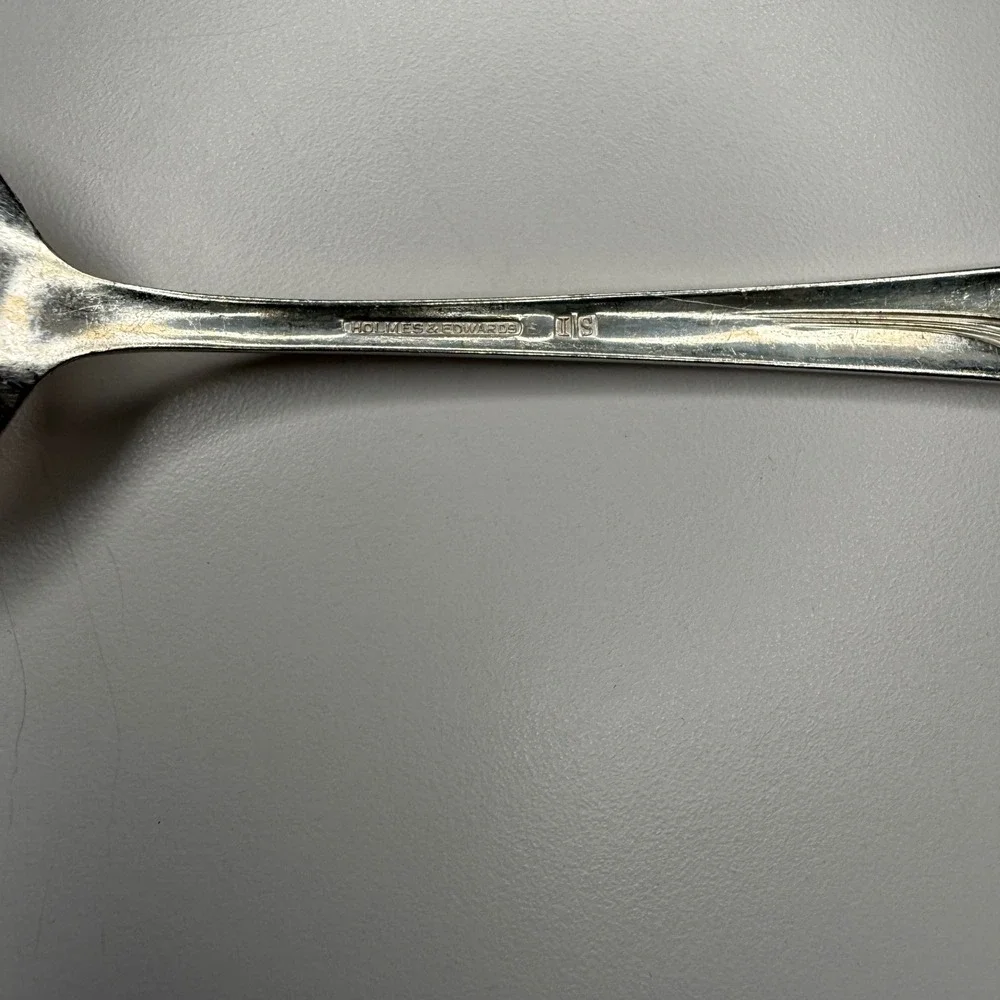 Vintage Holmes & Edwards Romance Pattern Silverplate Serving Set 2pc